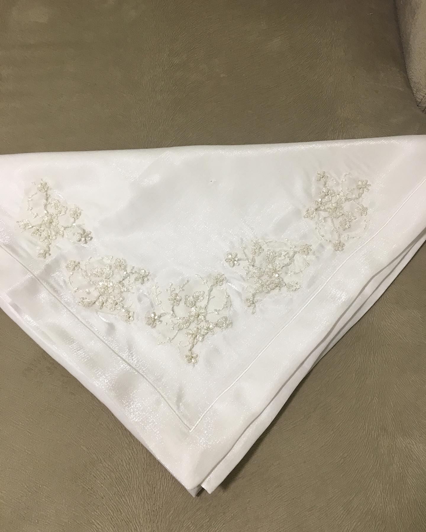 Boncuk Çiçek İşlemeli Napkin